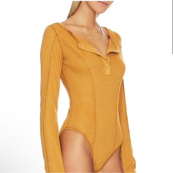NWT FREE PEOPLE | Sloane Bodysuit Mustard Yellow Long Sleeve Women’s - Picture 1 of 8